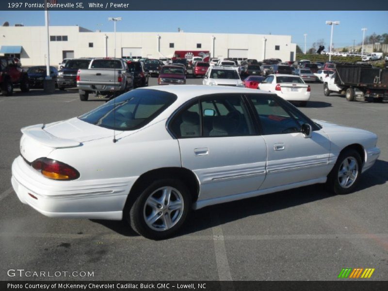 White / Pewter 1997 Pontiac Bonneville SE