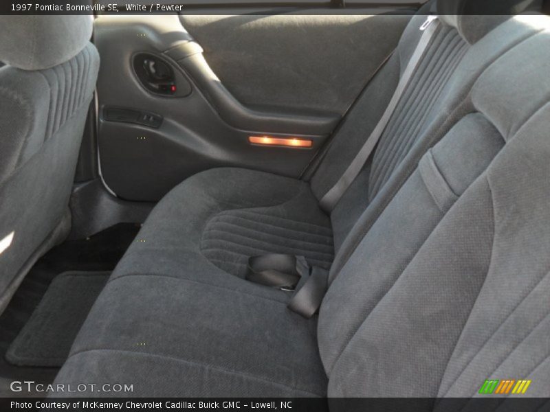 White / Pewter 1997 Pontiac Bonneville SE