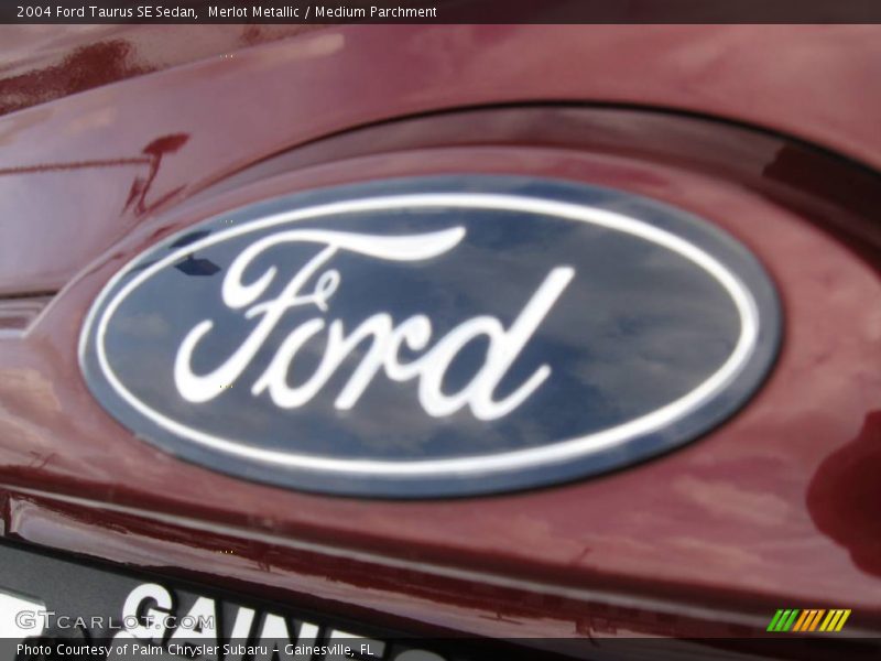 Merlot Metallic / Medium Parchment 2004 Ford Taurus SE Sedan