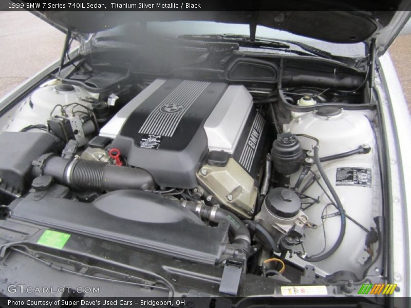  1999 7 Series 740iL Sedan Engine - 4.4 Liter DOHC 32-Valve V8