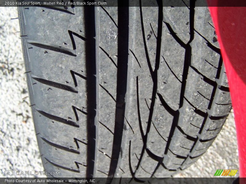 Molten Red / Red/Black Sport Cloth 2010 Kia Soul Sport