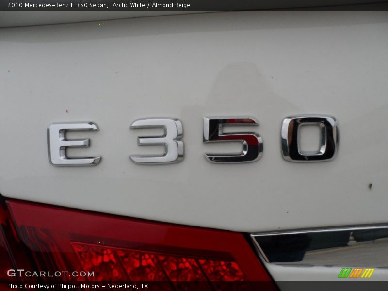 Arctic White / Almond Beige 2010 Mercedes-Benz E 350 Sedan