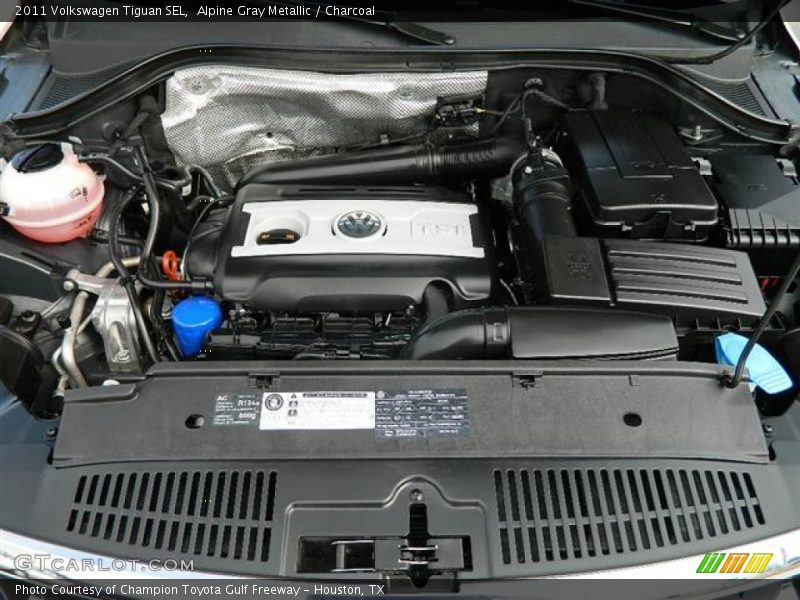  2011 Tiguan SEL Engine - 2.0 Liter FSI Turbocharged DOHC 16-Valve VVT 4 Cylinder