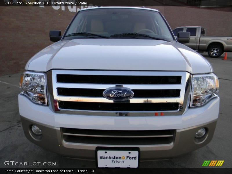 Oxford White / Stone 2012 Ford Expedition XLT