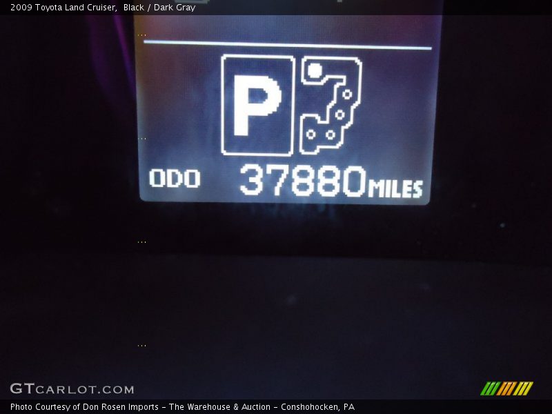 Black / Dark Gray 2009 Toyota Land Cruiser