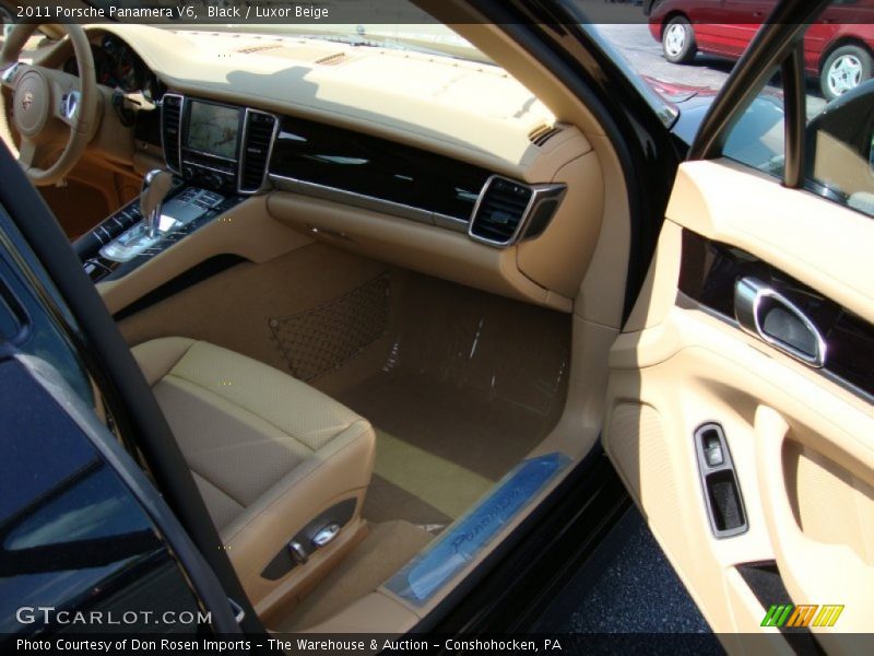 Black / Luxor Beige 2011 Porsche Panamera V6