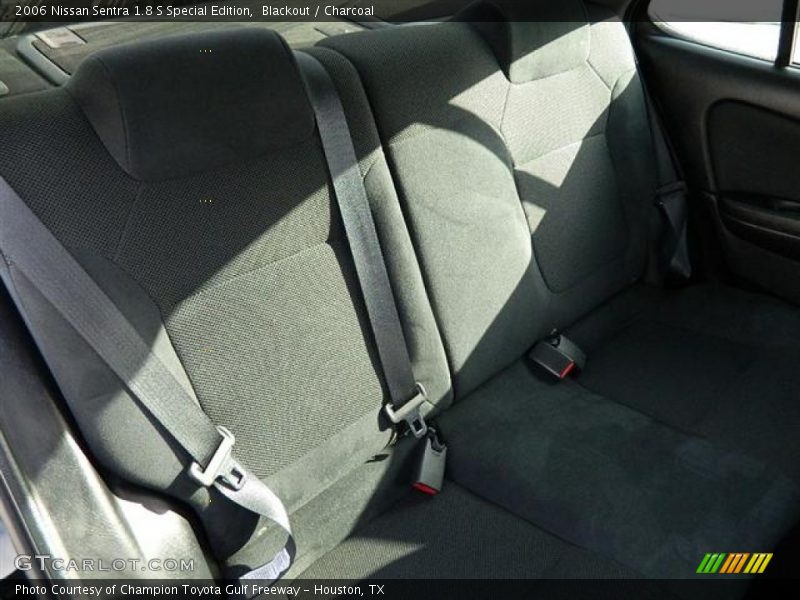 Blackout / Charcoal 2006 Nissan Sentra 1.8 S Special Edition
