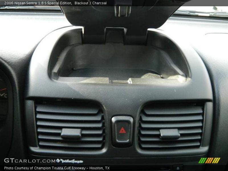 Blackout / Charcoal 2006 Nissan Sentra 1.8 S Special Edition