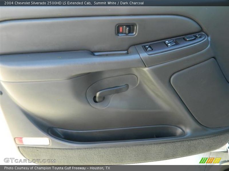 Summit White / Dark Charcoal 2004 Chevrolet Silverado 2500HD LS Extended Cab