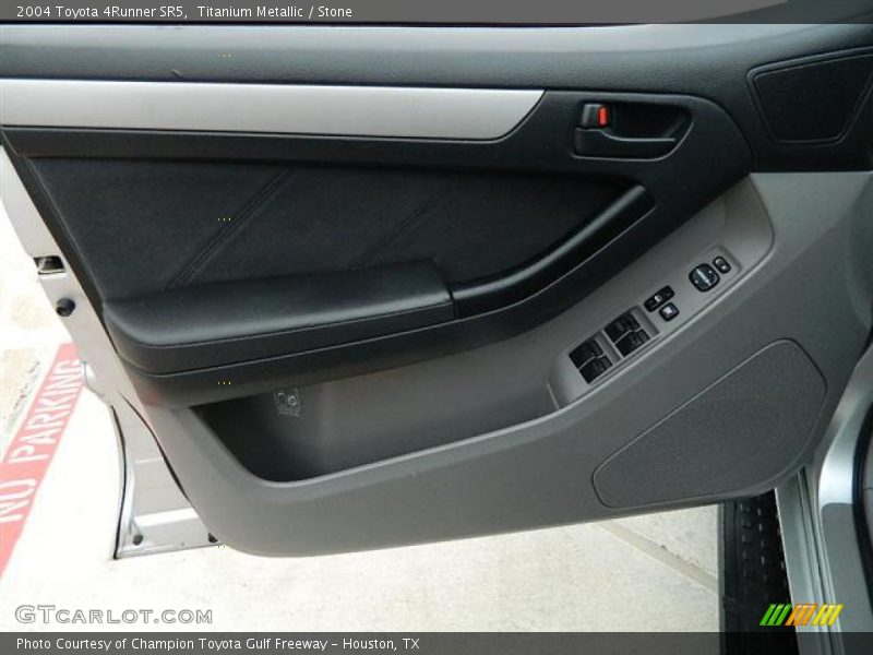 Titanium Metallic / Stone 2004 Toyota 4Runner SR5