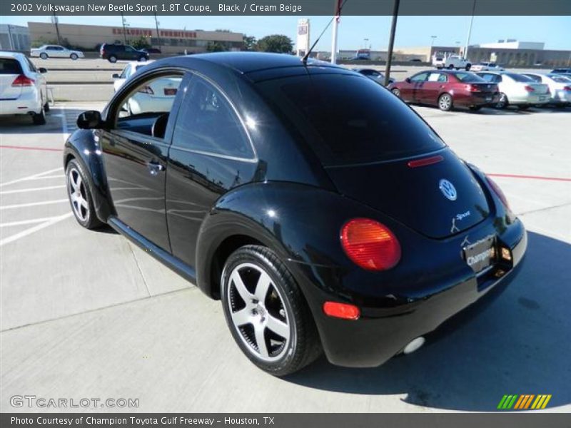 Black / Cream Beige 2002 Volkswagen New Beetle Sport 1.8T Coupe