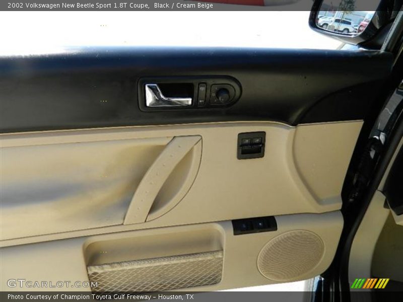 Black / Cream Beige 2002 Volkswagen New Beetle Sport 1.8T Coupe