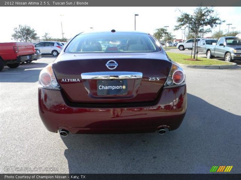 Tuscan Sun / Blonde 2012 Nissan Altima 2.5 S