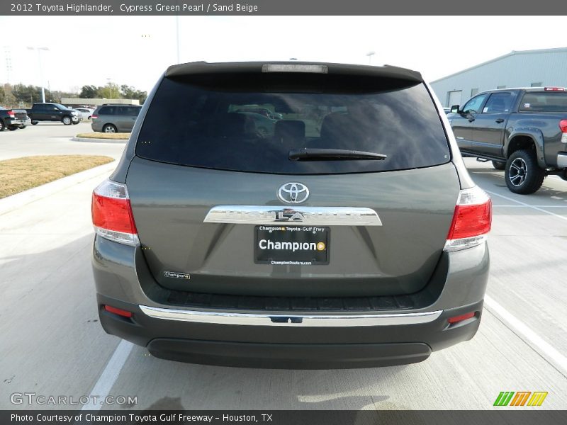 Cypress Green Pearl / Sand Beige 2012 Toyota Highlander