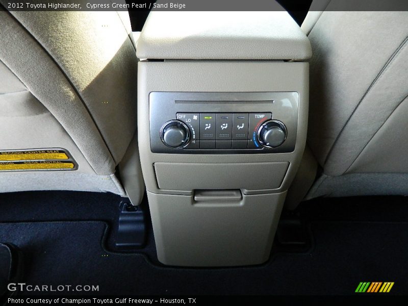 Cypress Green Pearl / Sand Beige 2012 Toyota Highlander