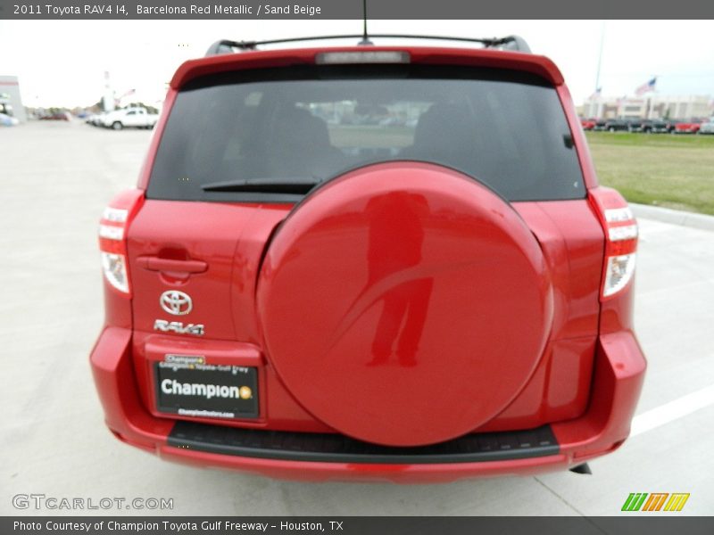 Barcelona Red Metallic / Sand Beige 2011 Toyota RAV4 I4
