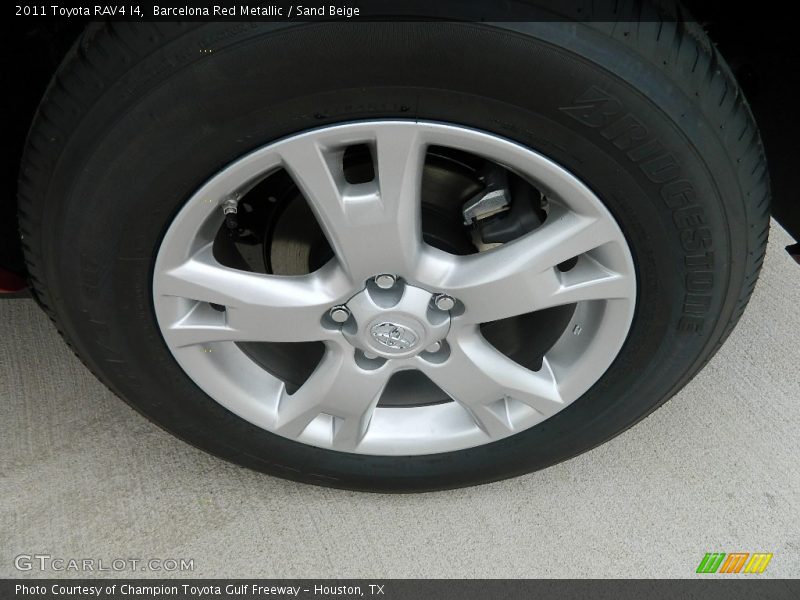Barcelona Red Metallic / Sand Beige 2011 Toyota RAV4 I4
