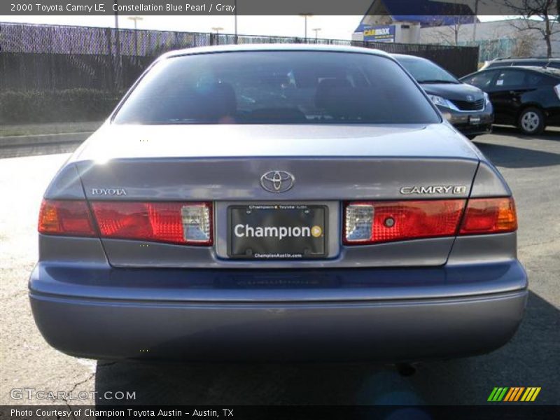 Constellation Blue Pearl / Gray 2000 Toyota Camry LE