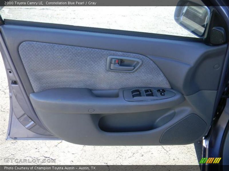 Constellation Blue Pearl / Gray 2000 Toyota Camry LE