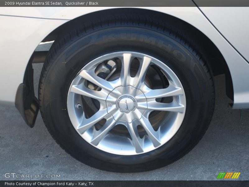 Quicksilver / Black 2009 Hyundai Elantra SE Sedan