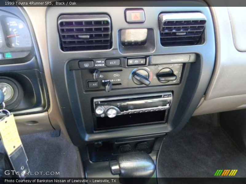 Black / Oak 1999 Toyota 4Runner SR5