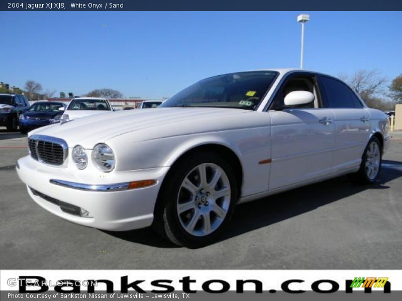 White Onyx / Sand 2004 Jaguar XJ XJ8