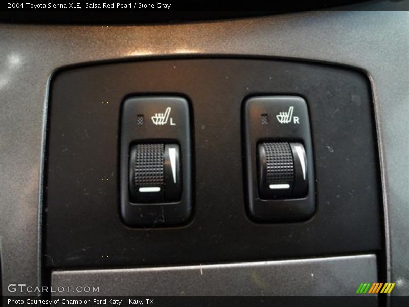 Salsa Red Pearl / Stone Gray 2004 Toyota Sienna XLE