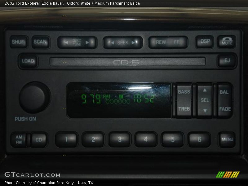 Oxford White / Medium Parchment Beige 2003 Ford Explorer Eddie Bauer