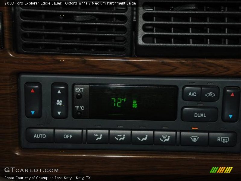Oxford White / Medium Parchment Beige 2003 Ford Explorer Eddie Bauer