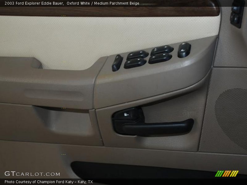 Oxford White / Medium Parchment Beige 2003 Ford Explorer Eddie Bauer