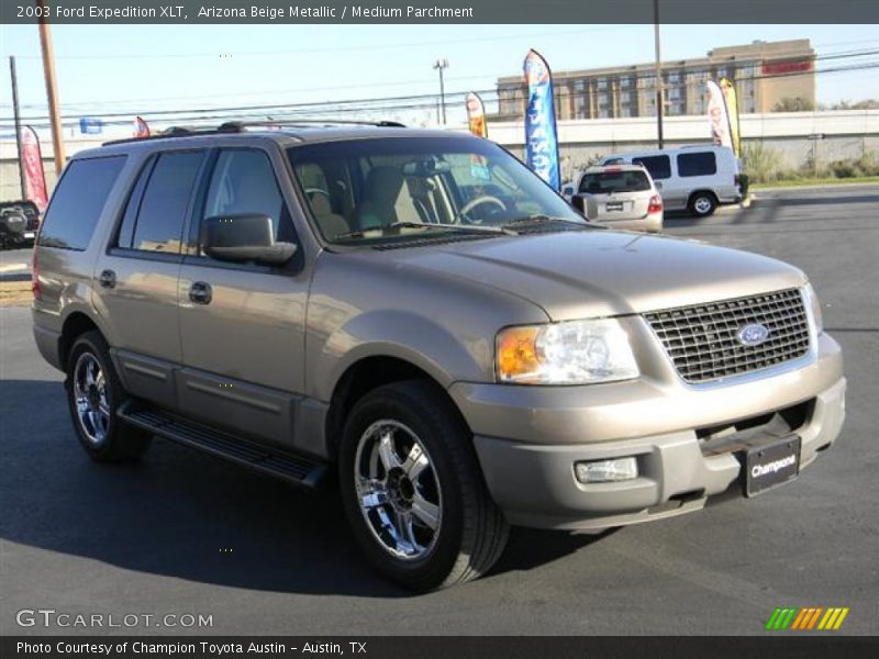 Arizona Beige Metallic / Medium Parchment 2003 Ford Expedition XLT