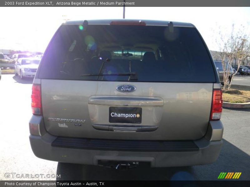 Arizona Beige Metallic / Medium Parchment 2003 Ford Expedition XLT
