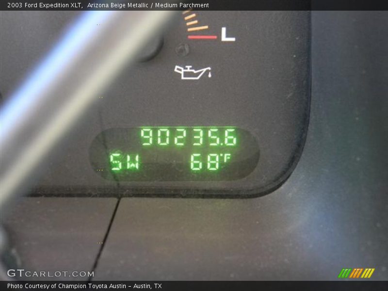 Arizona Beige Metallic / Medium Parchment 2003 Ford Expedition XLT