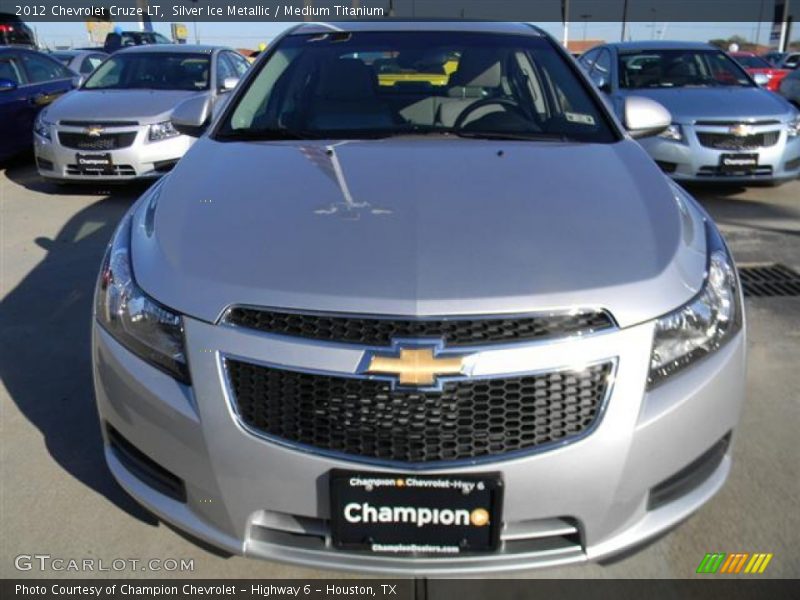 Silver Ice Metallic / Medium Titanium 2012 Chevrolet Cruze LT