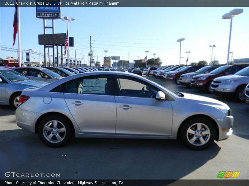 Silver Ice Metallic / Medium Titanium 2012 Chevrolet Cruze LT
