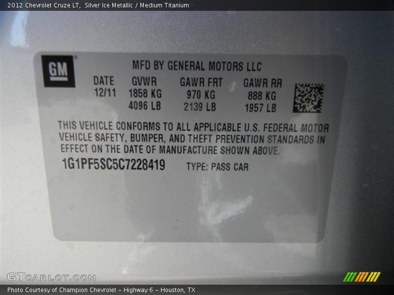 Silver Ice Metallic / Medium Titanium 2012 Chevrolet Cruze LT