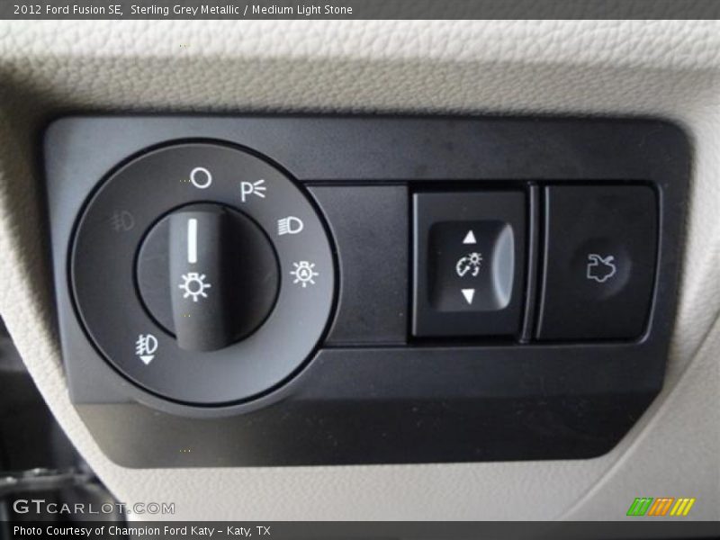 Sterling Grey Metallic / Medium Light Stone 2012 Ford Fusion SE