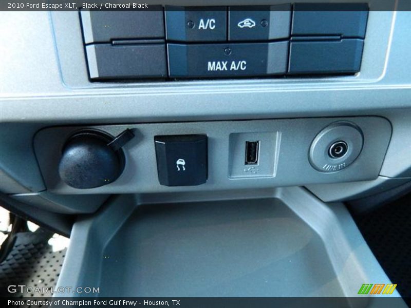 Black / Charcoal Black 2010 Ford Escape XLT