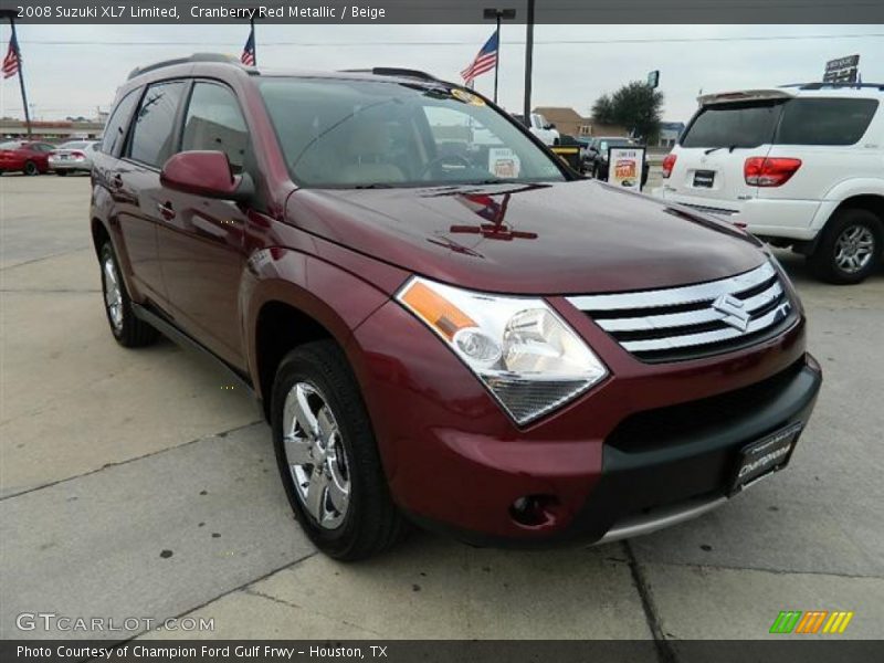 Front 3/4 View of 2008 XL7 Limited