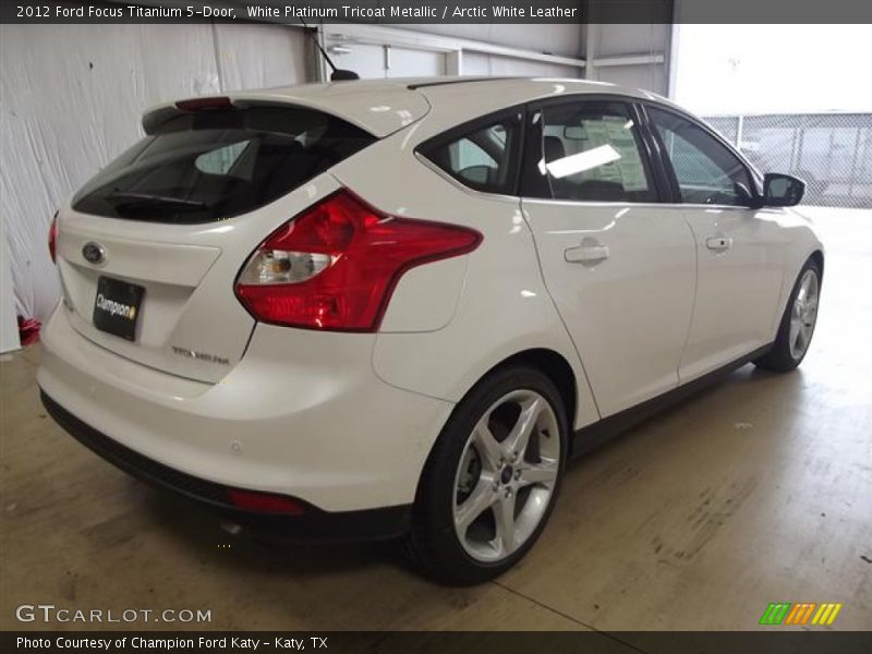 White Platinum Tricoat Metallic / Arctic White Leather 2012 Ford Focus Titanium 5-Door