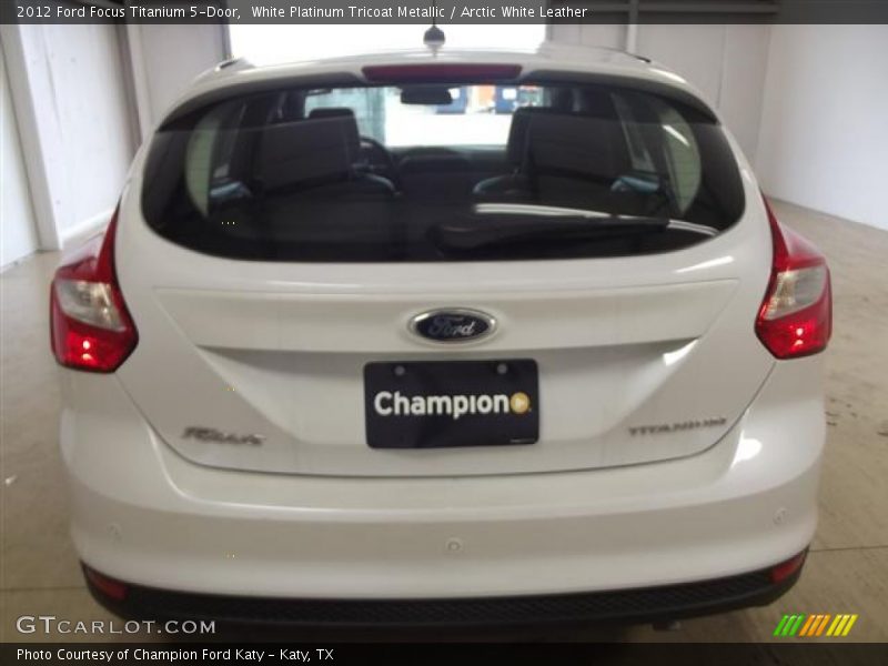 White Platinum Tricoat Metallic / Arctic White Leather 2012 Ford Focus Titanium 5-Door