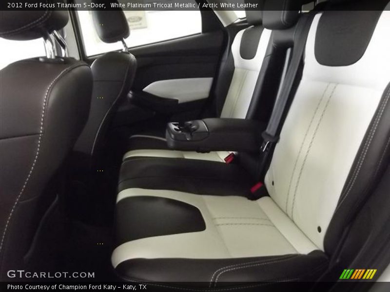 White Platinum Tricoat Metallic / Arctic White Leather 2012 Ford Focus Titanium 5-Door