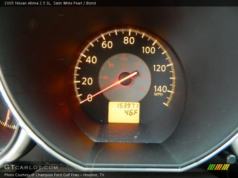 Satin White Pearl / Blond 2005 Nissan Altima 2.5 SL