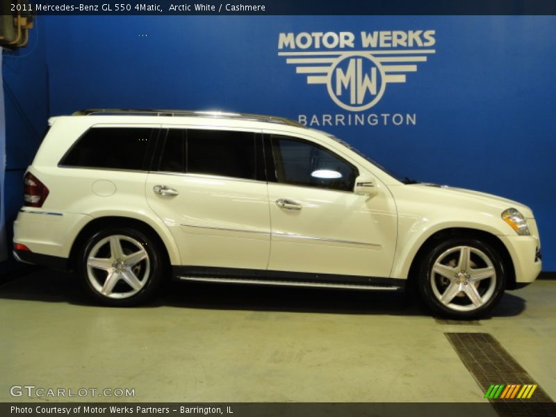 Arctic White / Cashmere 2011 Mercedes-Benz GL 550 4Matic