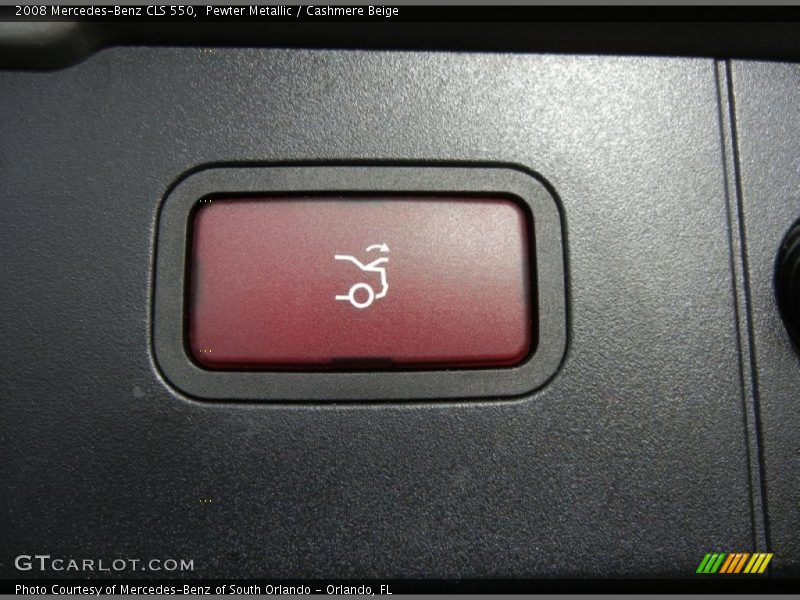 Pewter Metallic / Cashmere Beige 2008 Mercedes-Benz CLS 550