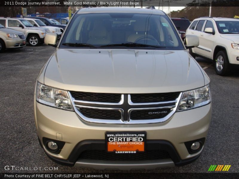 White Gold Metallic / Black/Light Frost Beige 2011 Dodge Journey Mainstreet