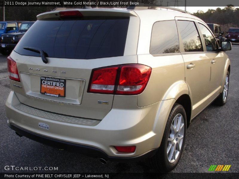White Gold Metallic / Black/Light Frost Beige 2011 Dodge Journey Mainstreet