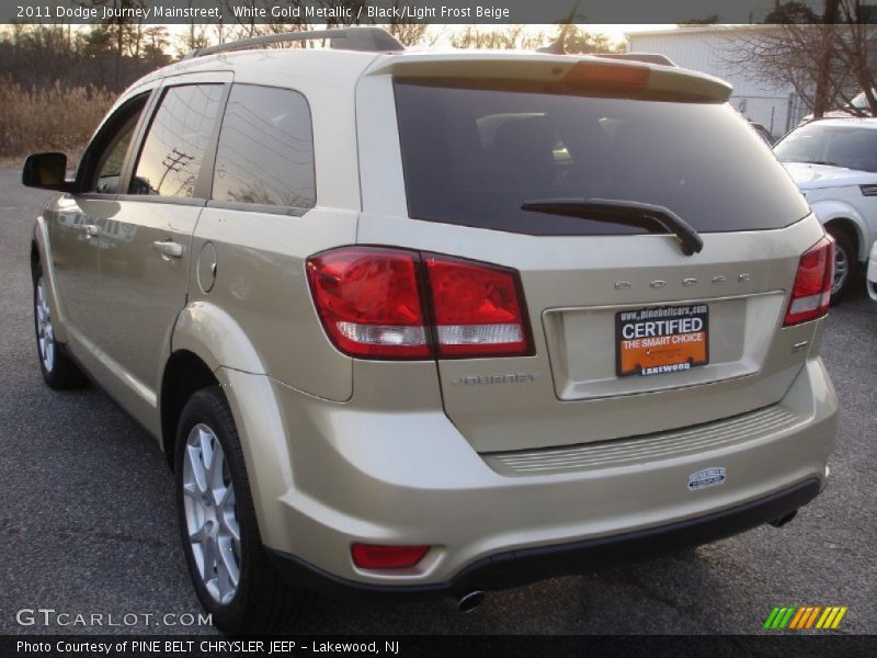 White Gold Metallic / Black/Light Frost Beige 2011 Dodge Journey Mainstreet