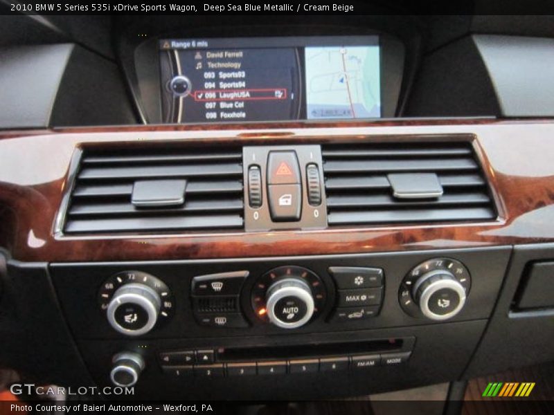 Controls of 2010 5 Series 535i xDrive Sports Wagon