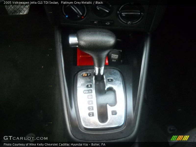 Platinum Grey Metallic / Black 2005 Volkswagen Jetta GLS TDI Sedan